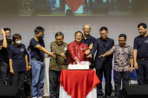 Ulang Tahun St.Michael and All Angels-575